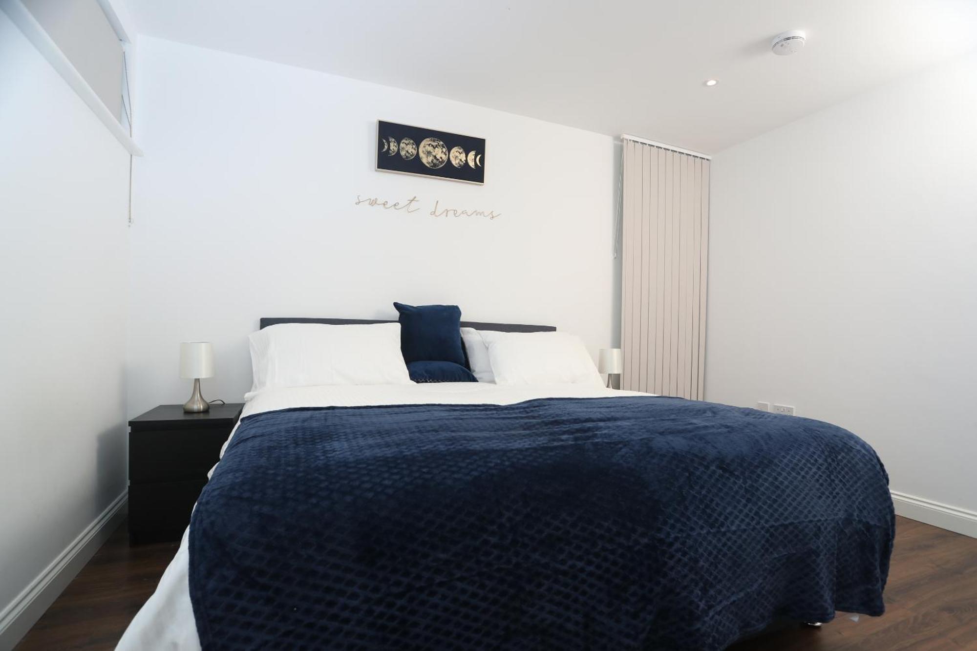 Luxury Apartments In Central Watford Watford  Exteriör bild